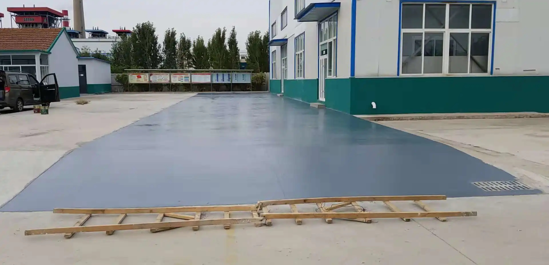 广元车间厂房地坪漆修补翻新